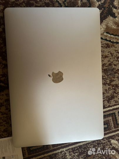 Macbook pro 15 2019 16/512 GB 95 циклов