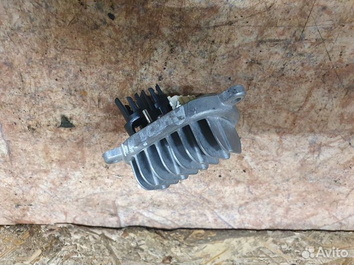 Модуль зажигания фар Audi A4 B9 2015