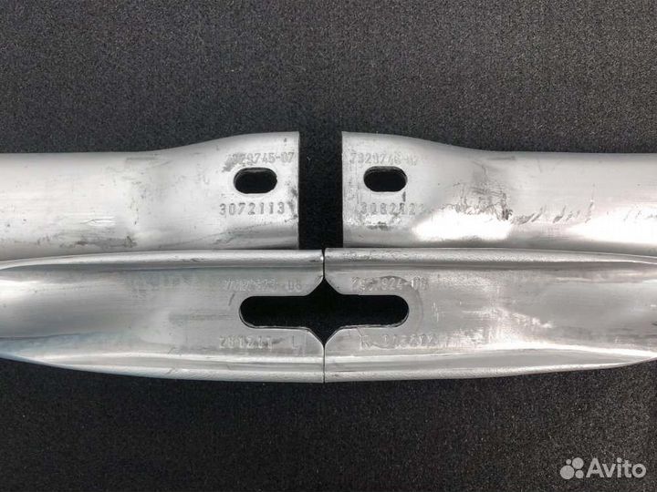 Распорка стоек передняя левая Bmw X5 G05 B57D30B