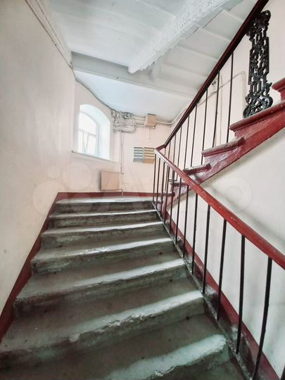 3-к. квартира, 85 м², 1/5 эт.