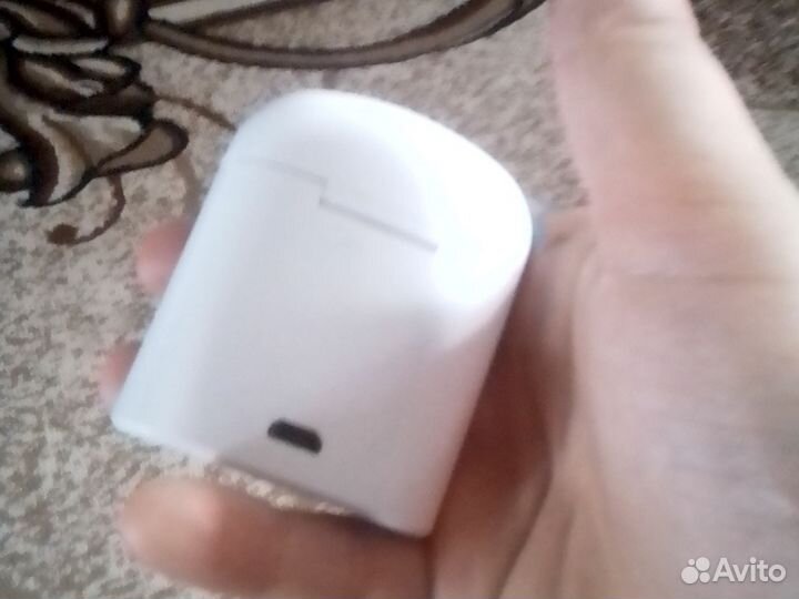 Беспроводные наушники