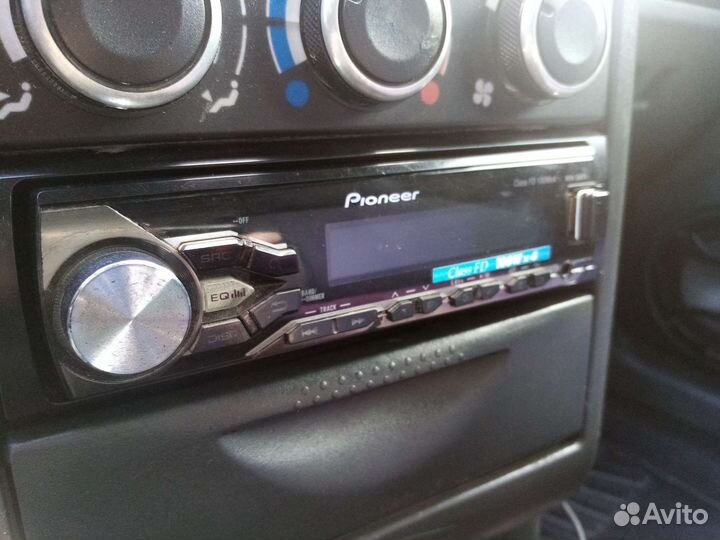 Pioneer 4х100W