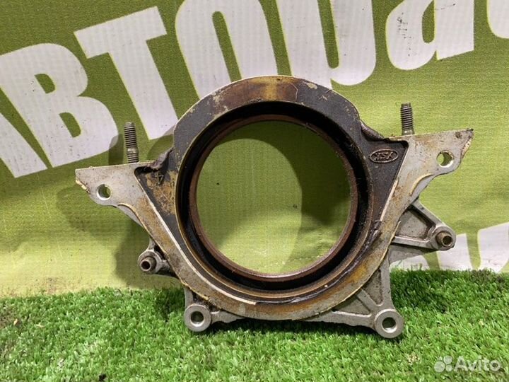 Корпус сальника коленвала Honda Civic EK3 D15A