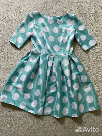 Платье в горох