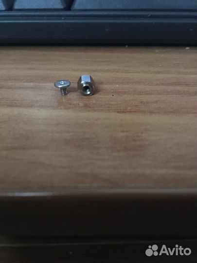 Винт со стойкой для SSD m2 (asus)