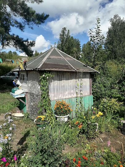 Дача 40 м² на участке 8 сот.