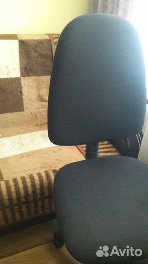 Компьютерное кресло