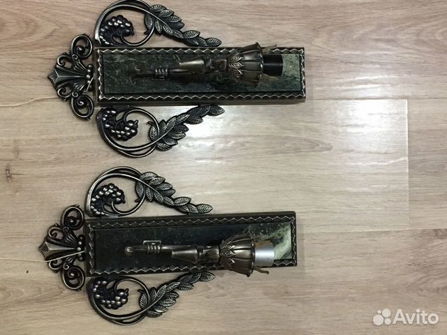 Светильники настенные