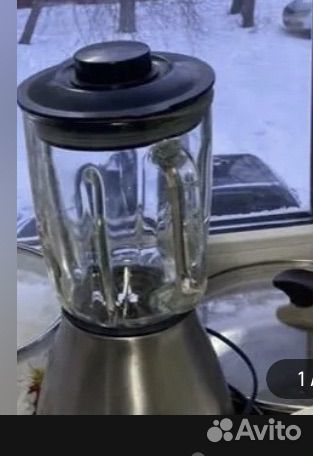 Блендер на запчасти рабочая чашка разбита