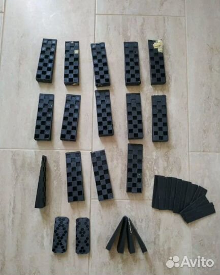 Пластиковые клинья для установки окон