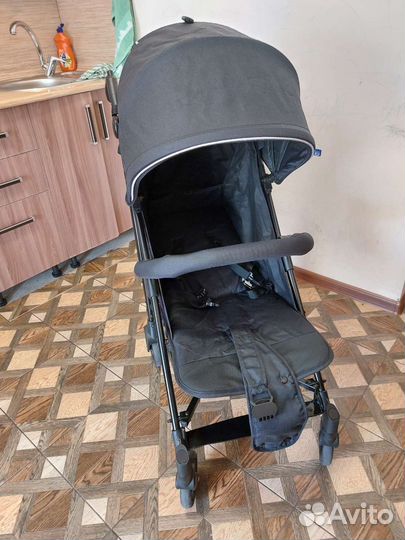 Коляска трость новая