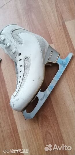 Фигурные коньки edea ice fly