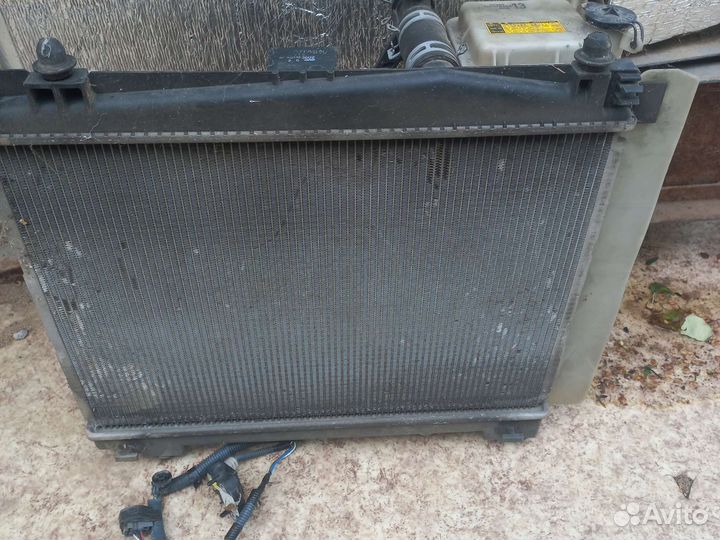 Радиатор Основной Toyota Vitz 90