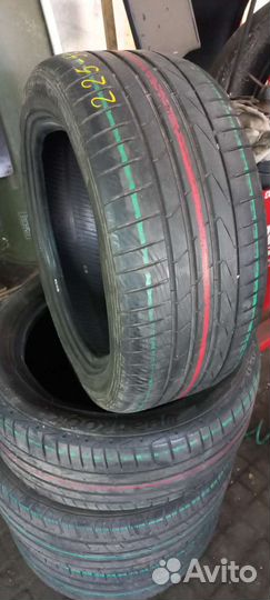 Hankook Ventus S1 Evo 2 K117 225/50 R17