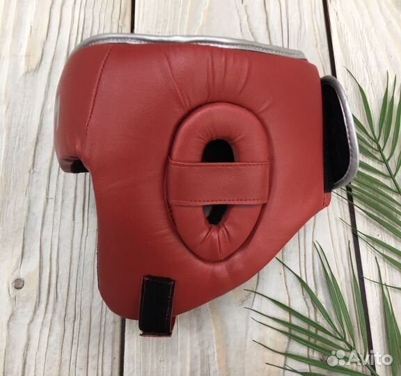 Боксерский шлем Venum