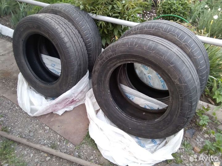 Continental Conti4x4Contact 235/65 R17