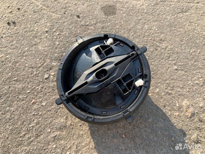 Мотор правого зеркала Polo (Sed), Polo (HB)