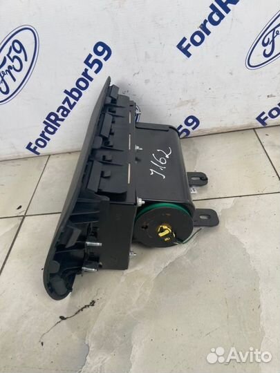 Подушка безопасности в торпедо Hyundai Santa Fe CM