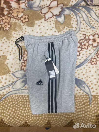 Шорты adidas мужские M