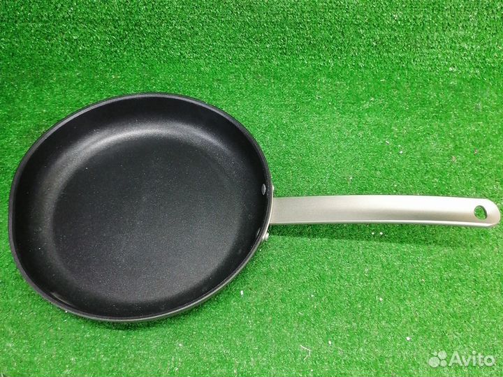 Сковорода 24 см