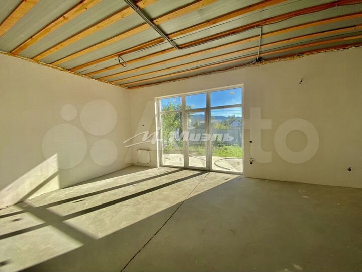 Дом 124 м² на участке 6,4 сот.