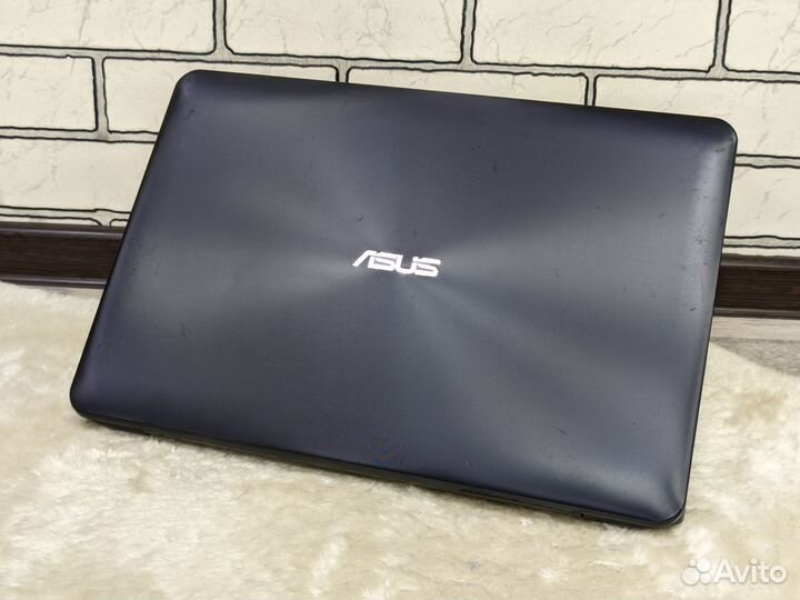 Asus / i3-5010U /8GB /SSD+HDD
