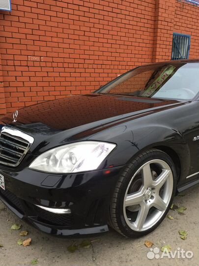 Решетка 221 мерседес 63