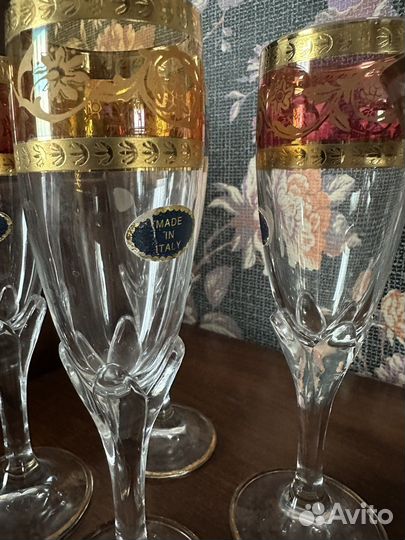 Набор бокалов