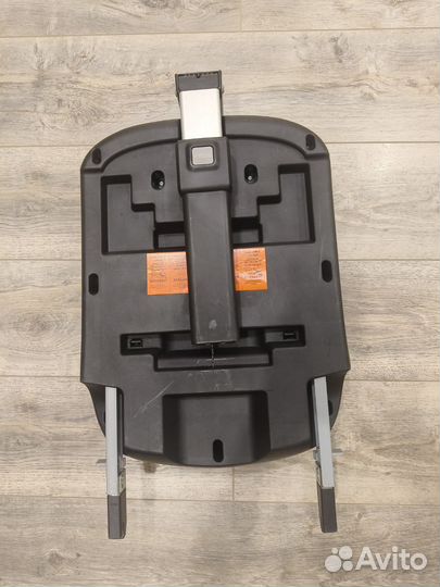 Крепление изофикс isofix