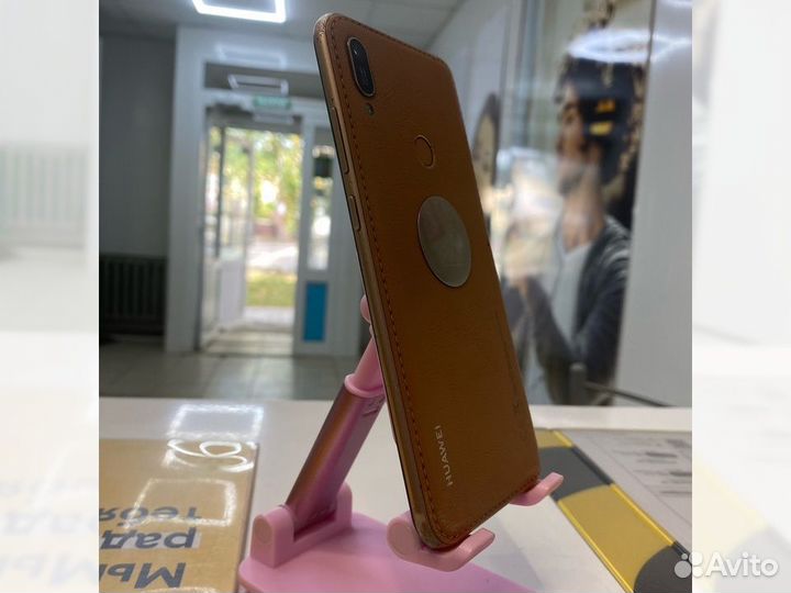 HUAWEI Y6 (2019), 2/32 ГБ