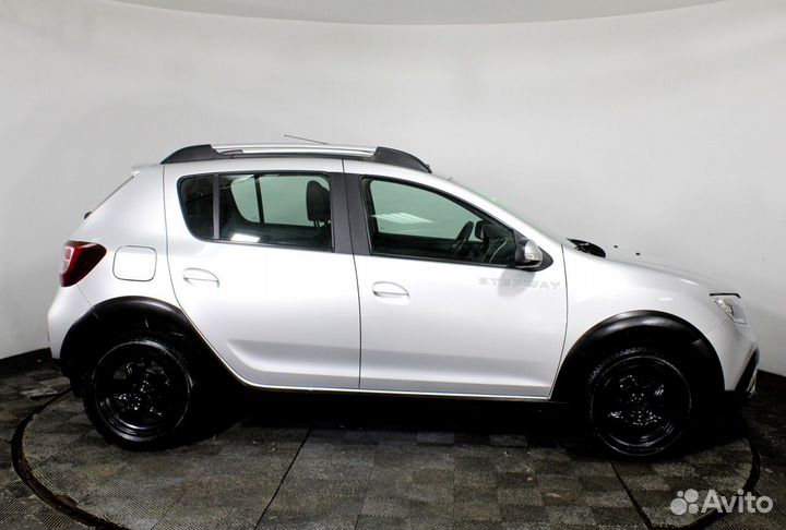 Renault Sandero Stepway 1.6 МТ, 2018, 68 000 км