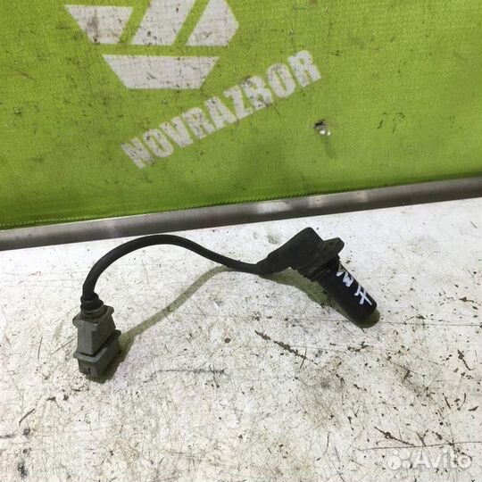 Датчик положения коленвала Фольксваген лт 96-06