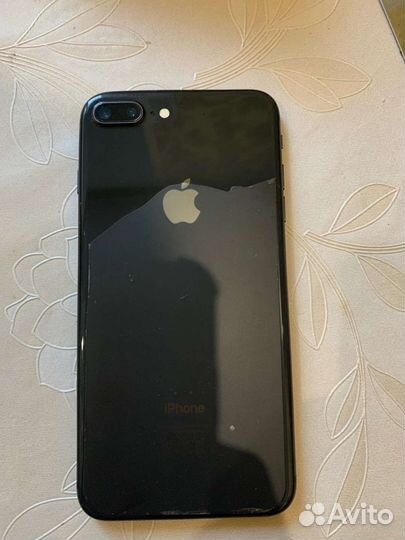 Телефон iPhone 8 plus 64 gb