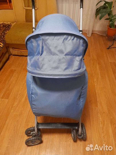Прогулочная коляска трость