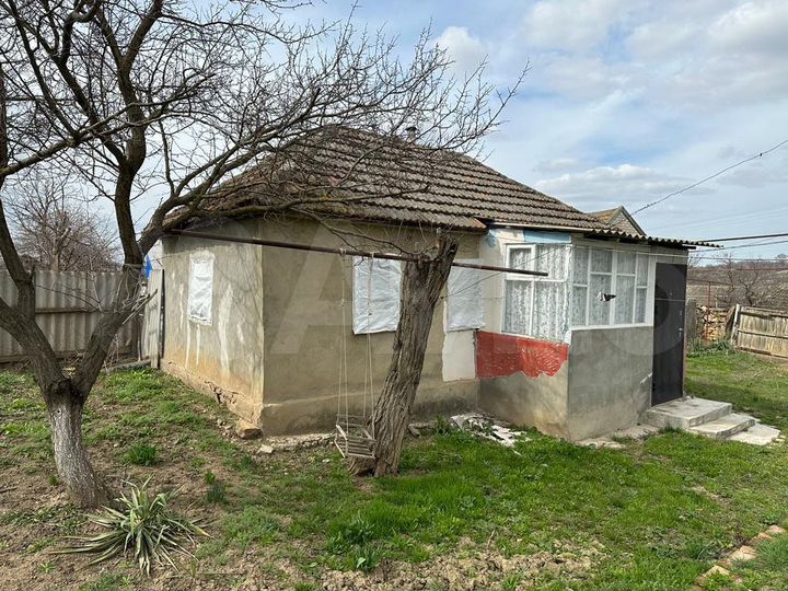 Дом 36,7 м² на участке 20 сот.