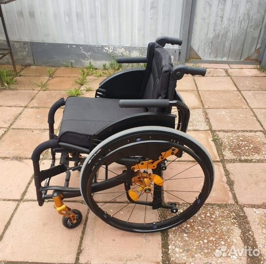 Инвалидная коляска Ortonica S 3000