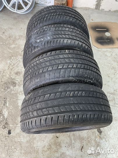 Bridgestone Alenza 001 255/55 R18