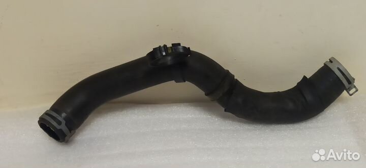 Патрубок радиатора Volkswagen Polo 6R0122101AS Б/У