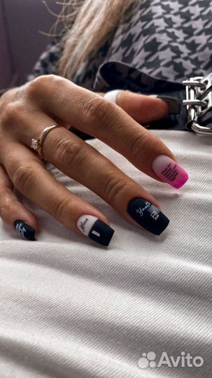 Маникюр, педикюр