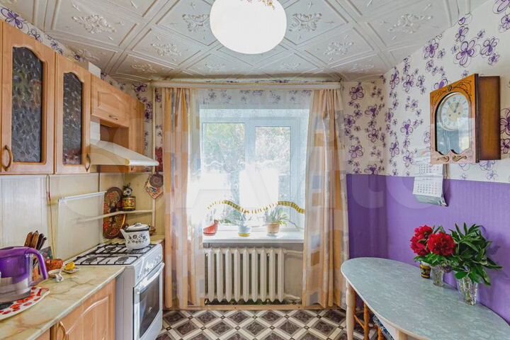 3-к. квартира, 60 м², 1/5 эт.