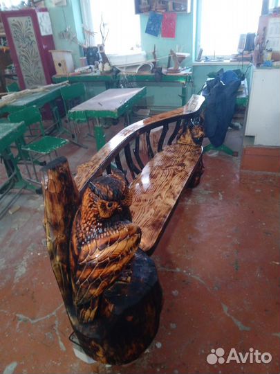 Лавочка деревянная резная