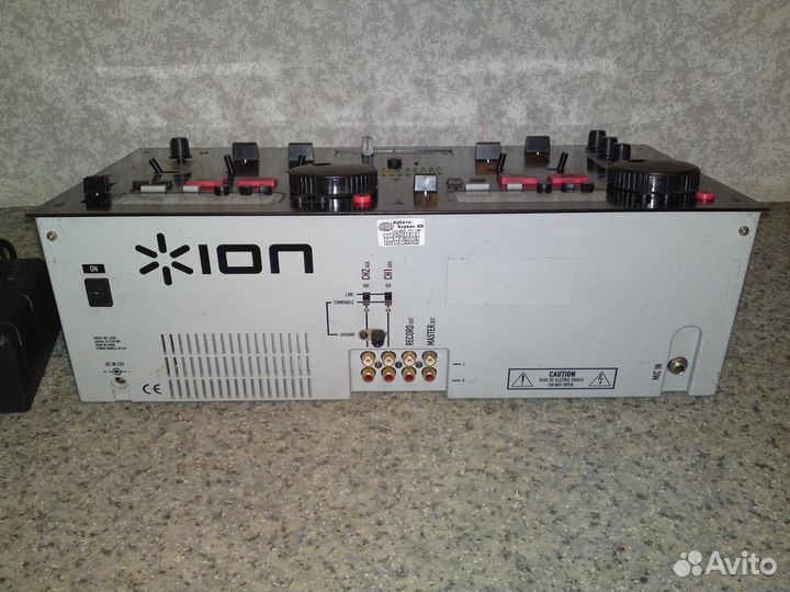 CD-плеер сдвоенный с микшером Numark