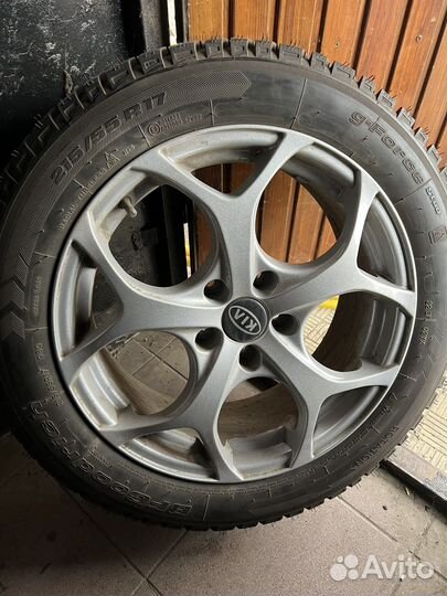 Bfgoodrich G-Force Stud 215/55 R17