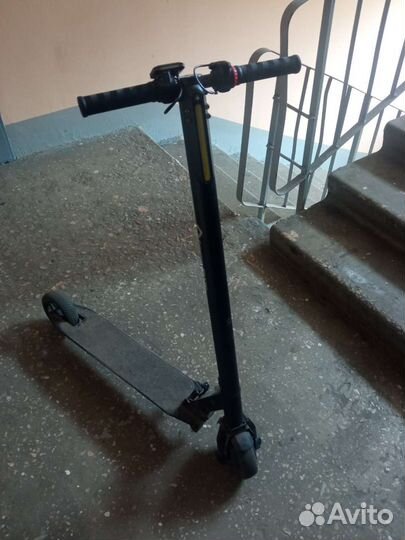 Электросамокат iconbit
