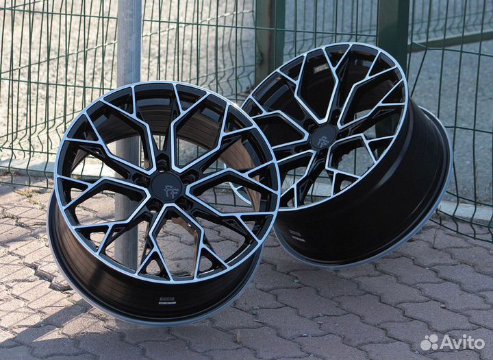 Диски Vorsteiner r21 5x112 кованый обод Hre