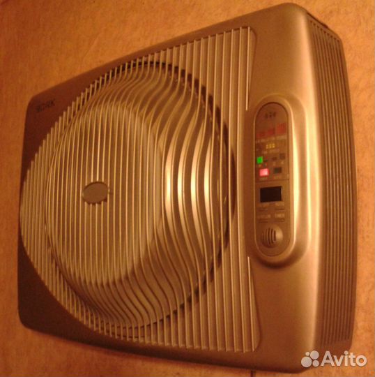 Воздухоочиститель Bork A4022