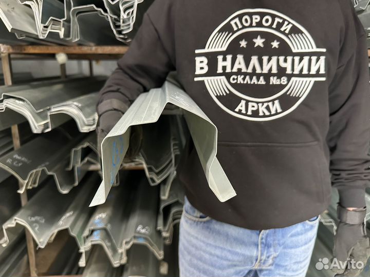 Правый кузовной Порог Opel Astra J
