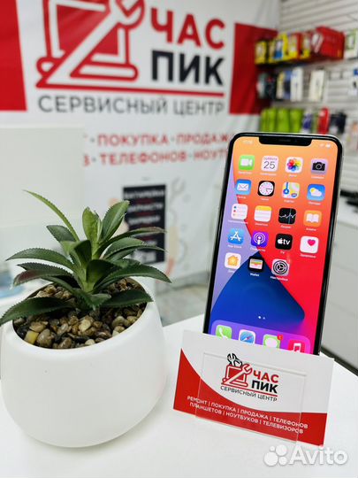 iPhone 11 Pro Max, 64 ГБ