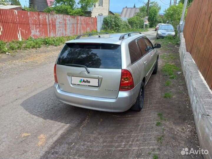 Toyota Corolla 1.6 МТ, 2004, 357 000 км