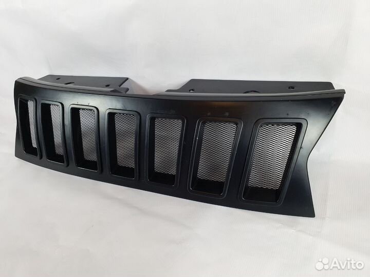 Решетка Cherokee Style для Renault Duster